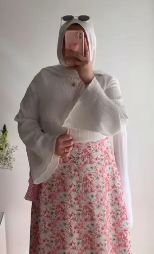 [6] طقم جيبه مشجره وبلوزه كم واسع 
